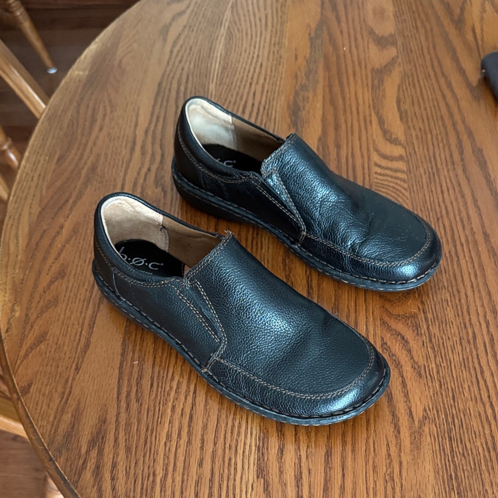 Casual Black Leather Slip-On Loafers for Women